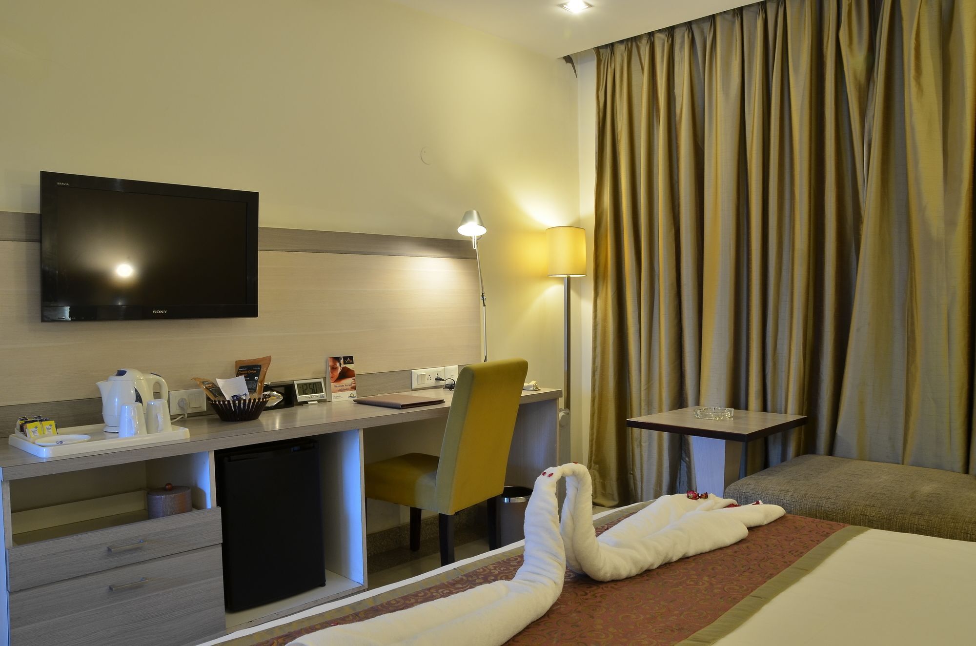 Days Hotel By Wyndham Neemrana Exterior foto